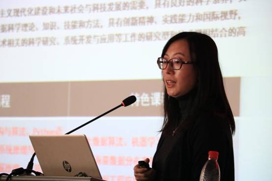 长春理工大学amjs澳金沙门151主任李华.jpg